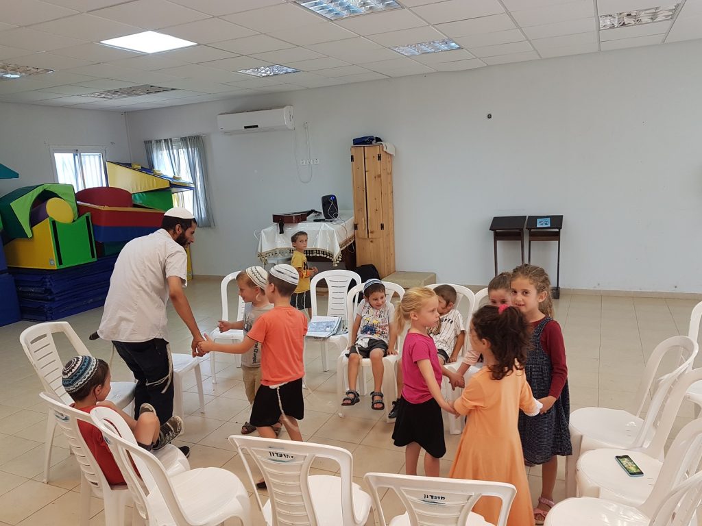 עמיאל שרעבי